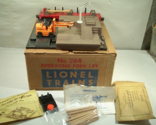 Lionel 264 Operating Forklift