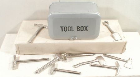 Lionel 208 toolbox with tools